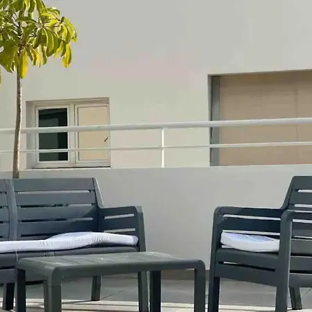 Neptune Apartment Larnaca