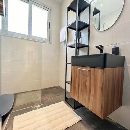 Neptune Apartment